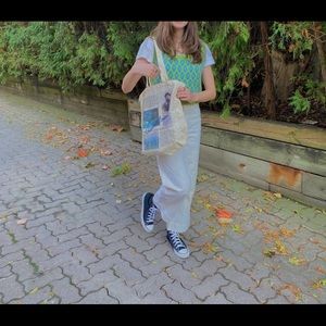 Meet your Posher, Mikaela